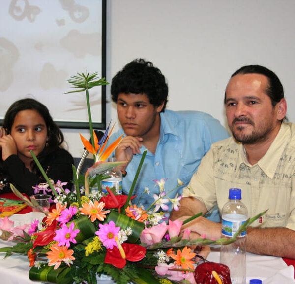 Presentación de libro Hechicerías