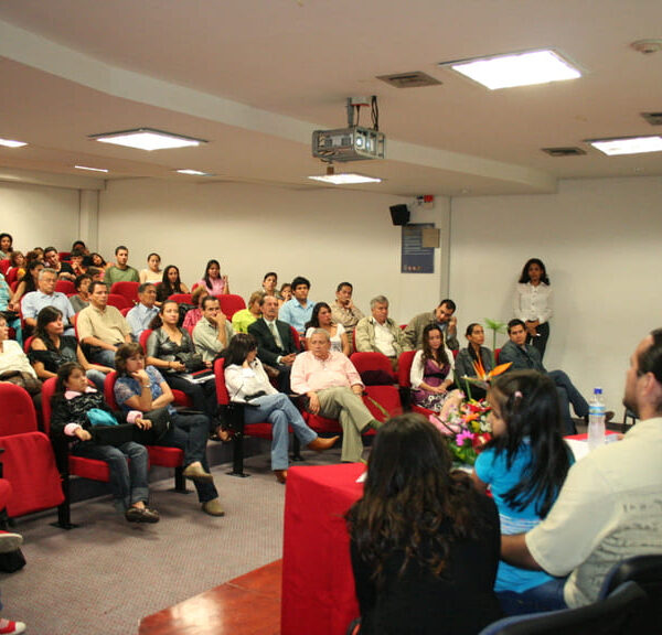 Presentación de libro Hechicerías